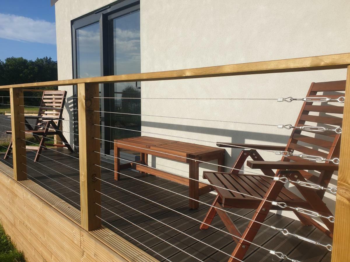 Open Acres Accommodation And Airport Parking Backwell Exterior photo